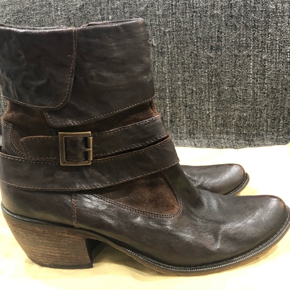 Vero Cuoio Brown Boots - Picture 5 of 6